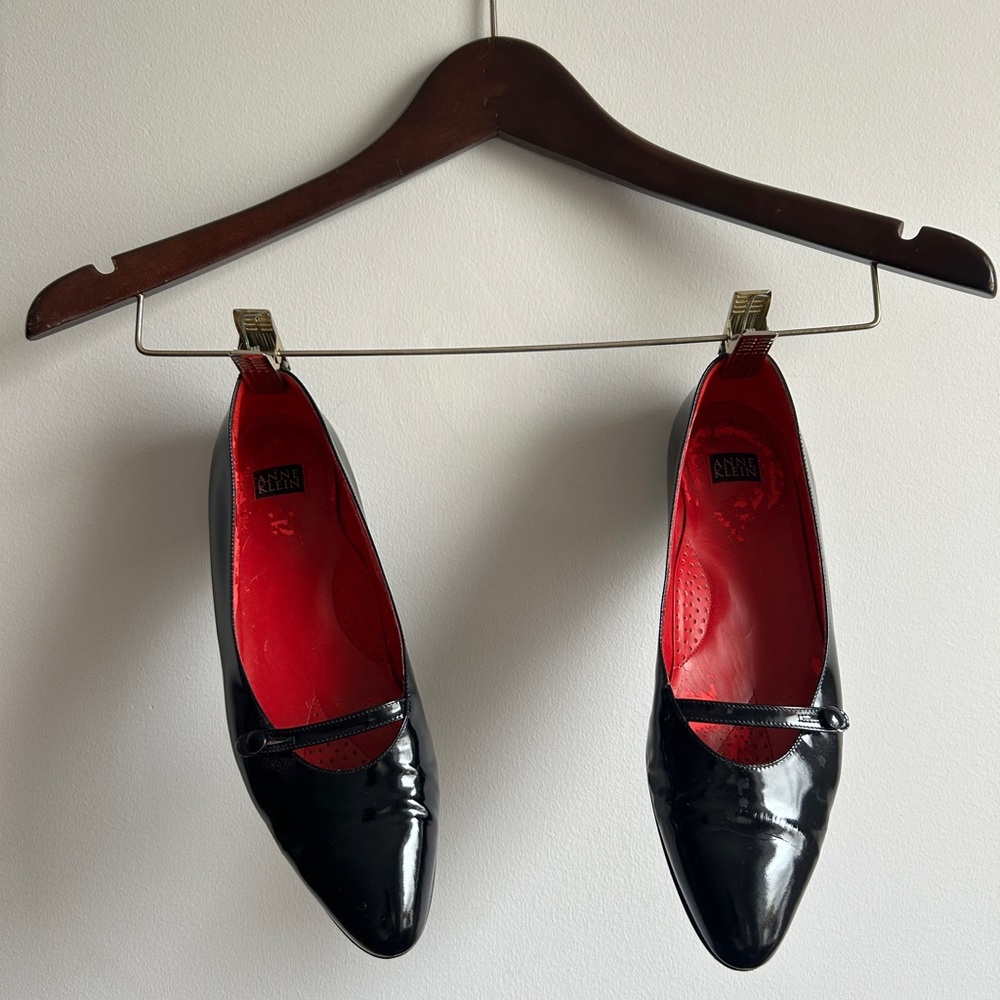 Ballet flats